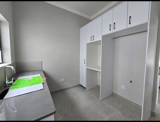 3 BEDROOM HOUSE FOR SALE IN SHELLEY POINT